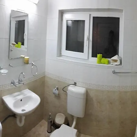 Gasthof Ideal & Burgas City