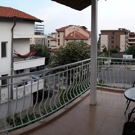 Gasthof Ideal & Burgas City
