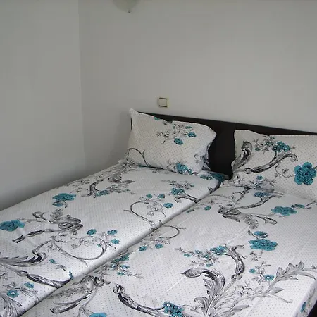 Gasthof Ideal & Burgas City