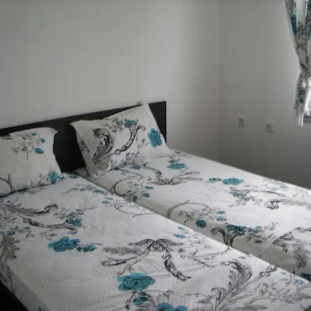 Gasthof Ideal & Burgas City